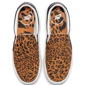 New in Box Nike Legacy Leopard slip on